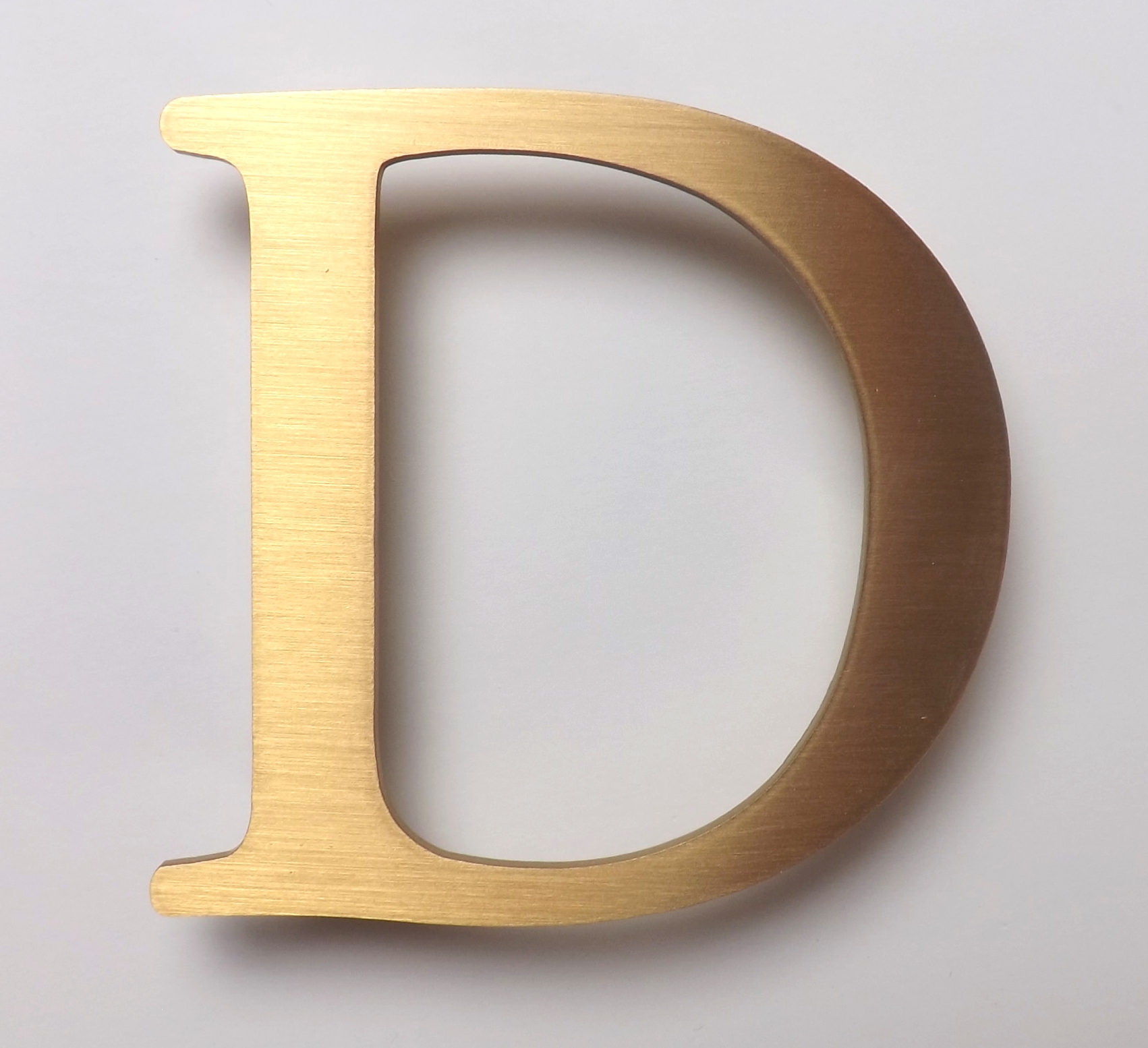 letter-D-brushed-bronze | METAL LETTERS